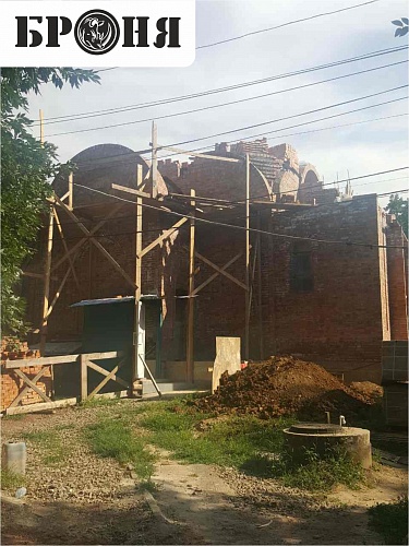 Thermal insulation Bronya during the construction of the Temple in honor of the Mother of God icon of her, "The Deliverer" (Rostov-on-Don)