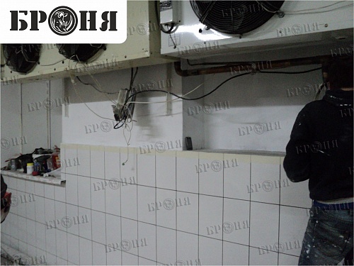 Thermal insulation Bronya warming warehouse in Khabarovsk (photo + video)