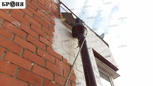 Application of Aquablock to elimination of leakage of the front wall, Irkutsk (photo).