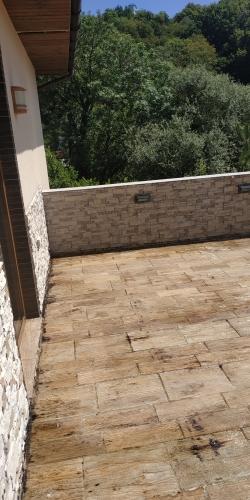 Применение Броня Акваблок эффект при гидроизоляции террасы, Краснодарский край, Лермонтово (фото и видео)