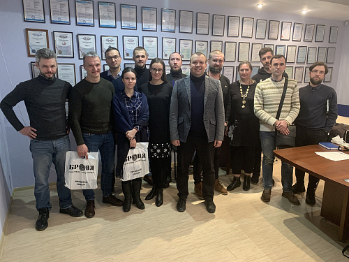 Броня на заключительном  семинаре на тему материалов и технологического подхода по реставрации для архитекторов, в рамках трехдневного обучения.   