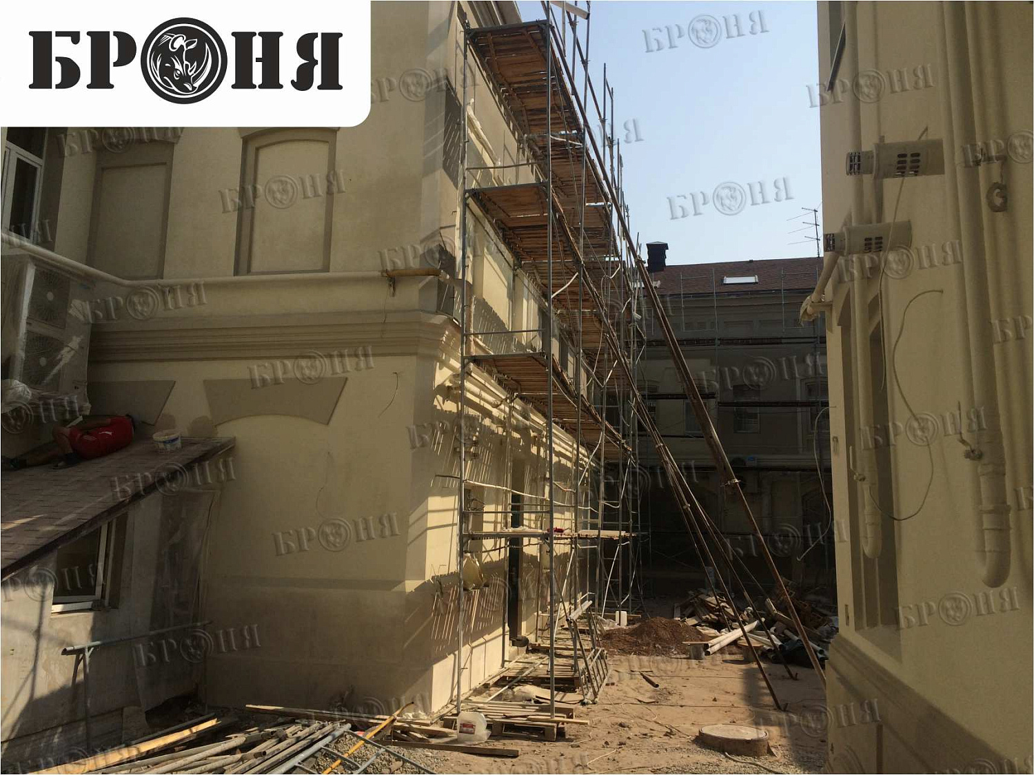 Thermal insulation Bronya on an architecture monument - Bonotel hotel in Astrakhan