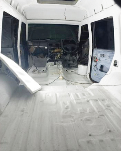 Утепление кузова автомобиля Nissan Safari Y60 с Броня Классик (фото)