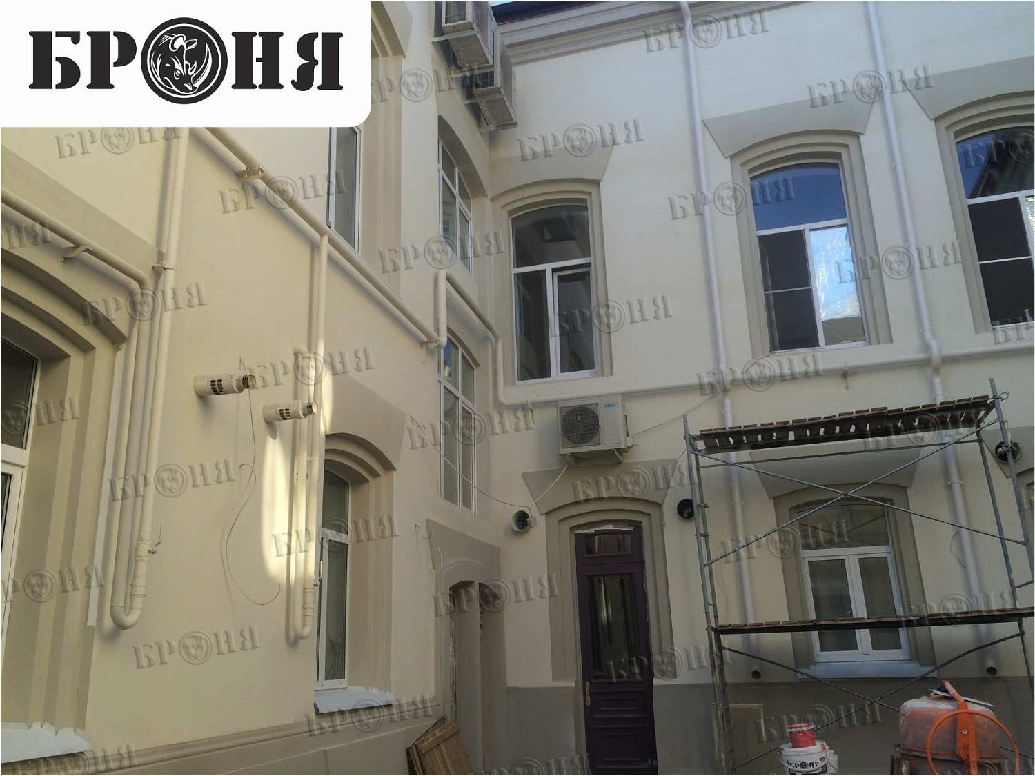 Thermal insulation Bronya on an architecture monument - Bonotel hotel in Astrakhan