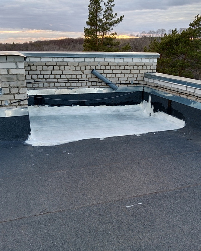 Гидроизоляция протекающей кровли с «Броня АкваБлок Эксперт», Амурская область (фото, видео)