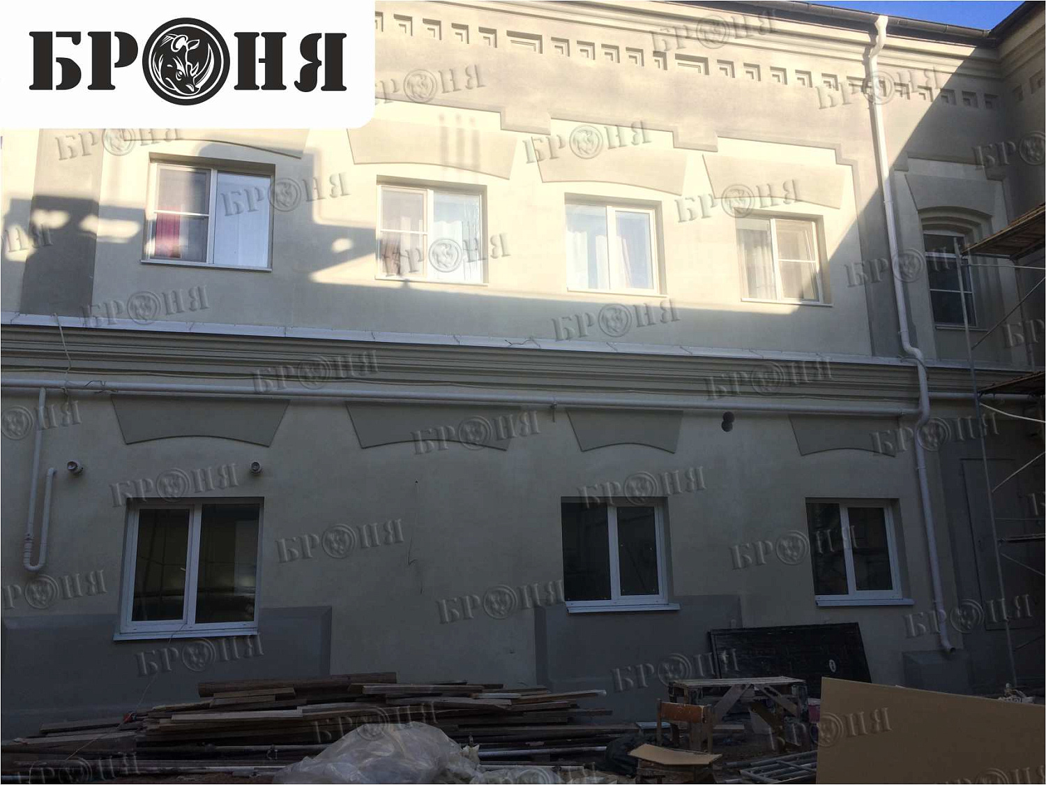 Thermal insulation Bronya on an architecture monument - Bonotel hotel in Astrakhan