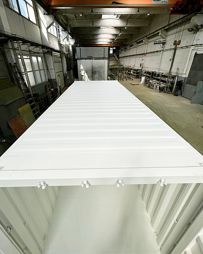 Application of "Bronya Classic NF" and "Bronya Thermohydroplast" Coatings in Industrial Production of Pre-Insulated Marine Containers, Bratislava, Slovakia (photos)