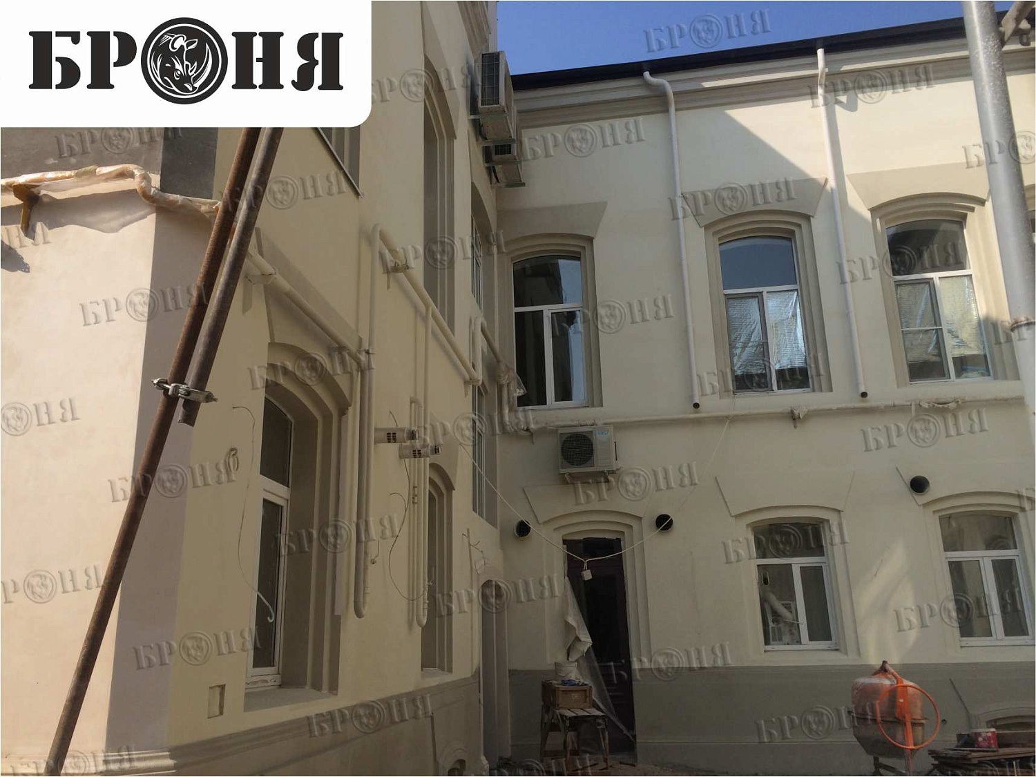 Thermal insulation Bronya on an architecture monument - Bonotel hotel in Astrakhan