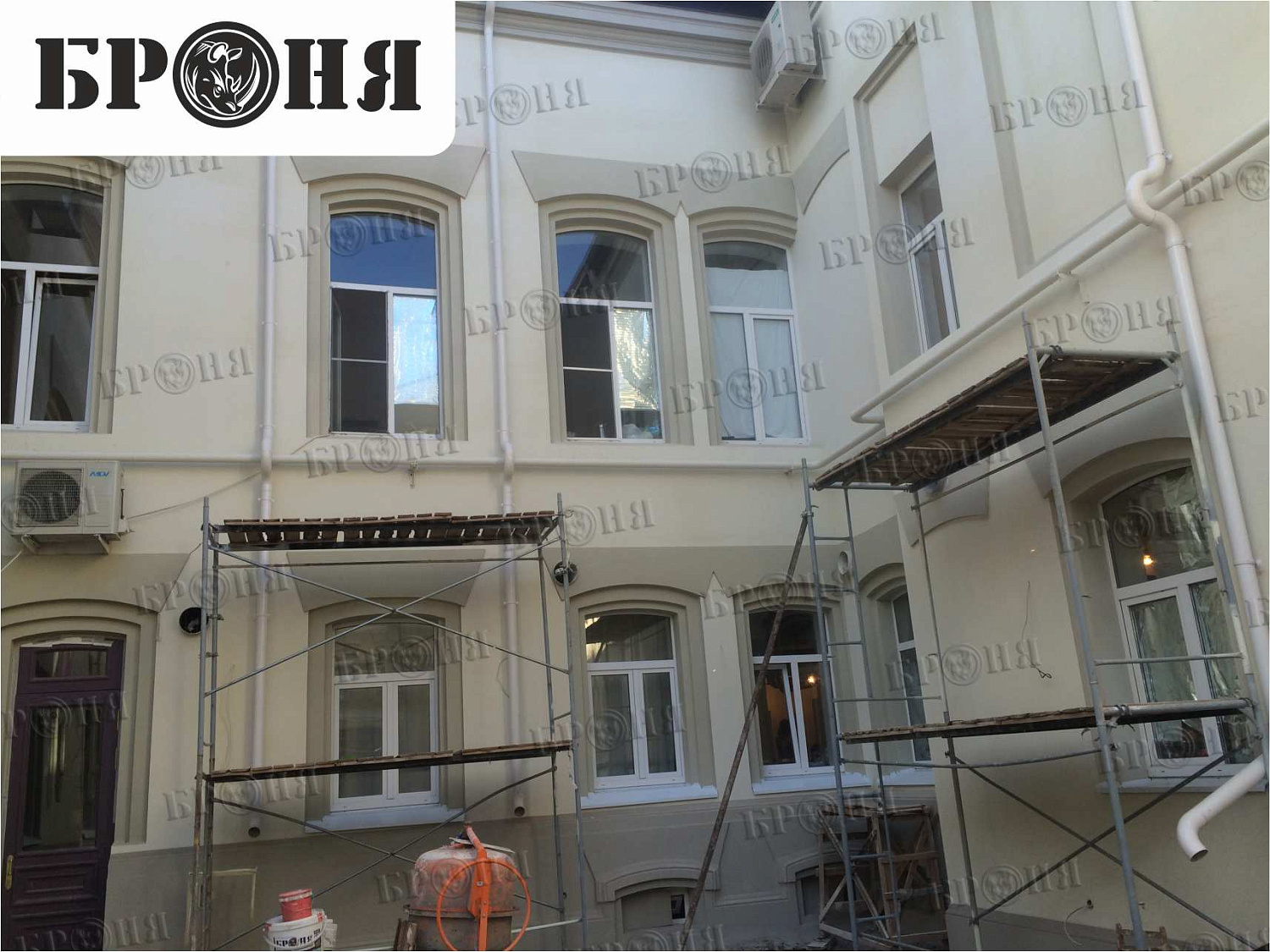 Thermal insulation Bronya on an architecture monument - Bonotel hotel in Astrakhan