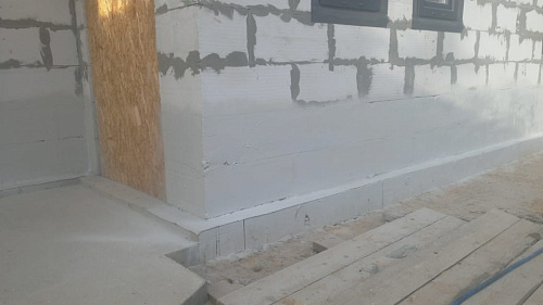 Броня Лайт и Броня Акваблок, тепло и гидроизоляция цоколя частного дома. Химки (фото)