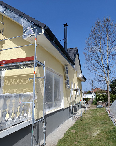 Cottage Thermal Insulation with "Bronya Facade NF," Hungary (Photos, Video)