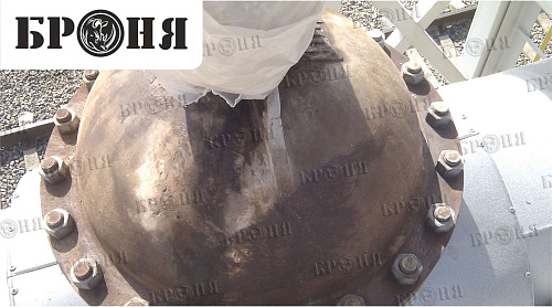 The application of the thermal insulation of Bronya on the steel gate valve of steam line, ZAO "TAMANNEFTEGAS" in the Krasnodar Krai (photo)