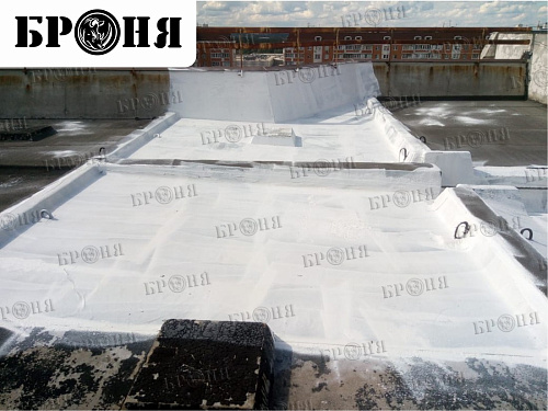 Гидроизоляция Броня АкваБлок при ремонте кровли 2х жилых домов в г. Химки (фото и видео)