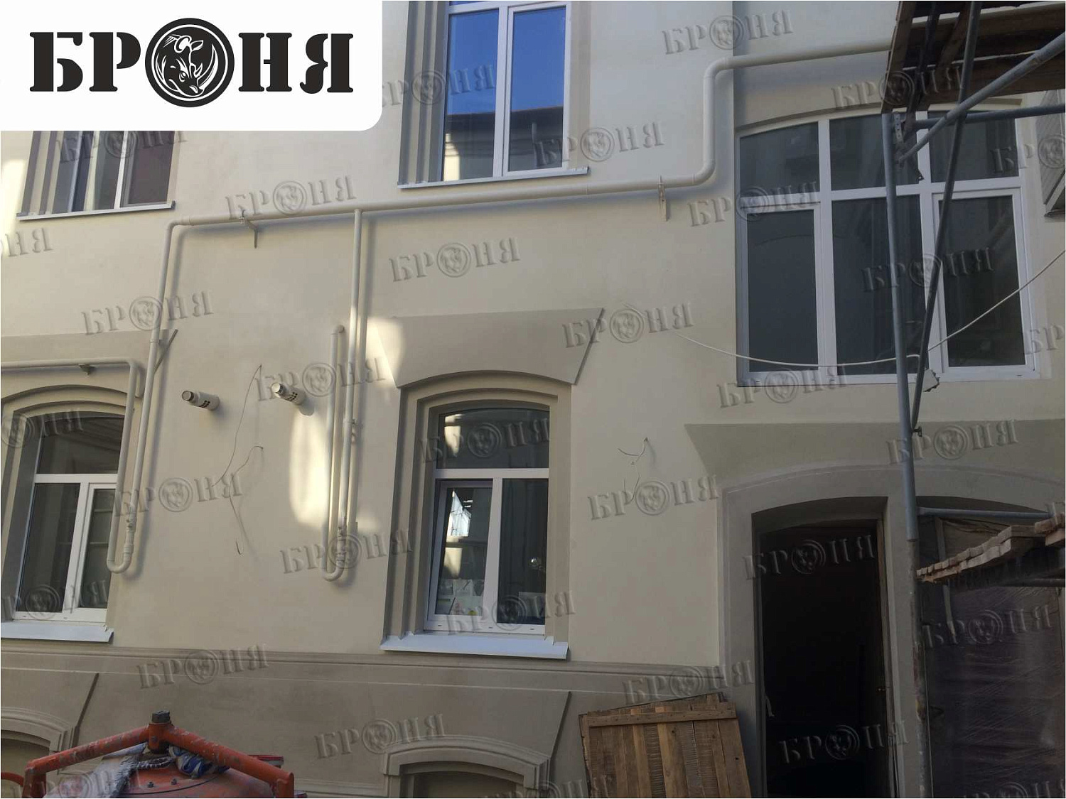 Thermal insulation Bronya on an architecture monument - Bonotel hotel in Astrakhan