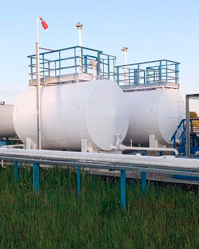 Теплоизоляция цистерн с «Броня Классик НГ» на нефтяном месторождении, Калининградская область (фото, видео)