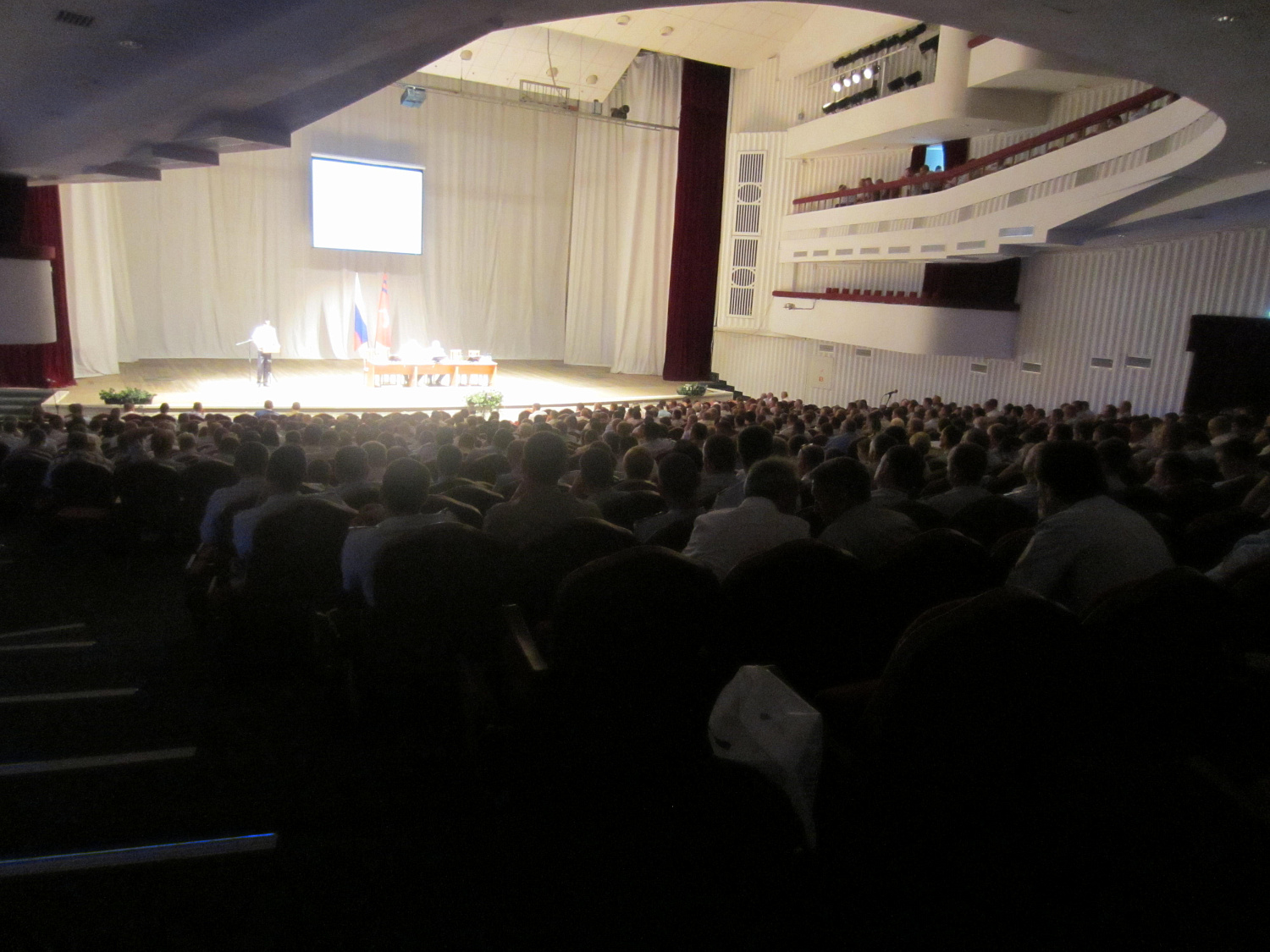 Теплоизоляция Броня на импровизированной выставке при заседании по обеспечению правопорядка в Волгоградской области