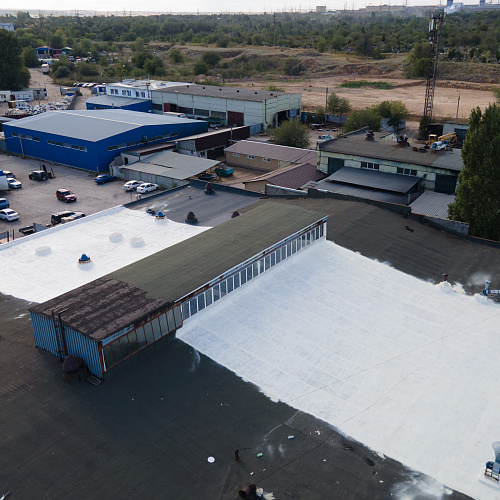 Waterproofing Bronya Aquablock Expert, during the repair of the roof of an Industrial building (photo and video)