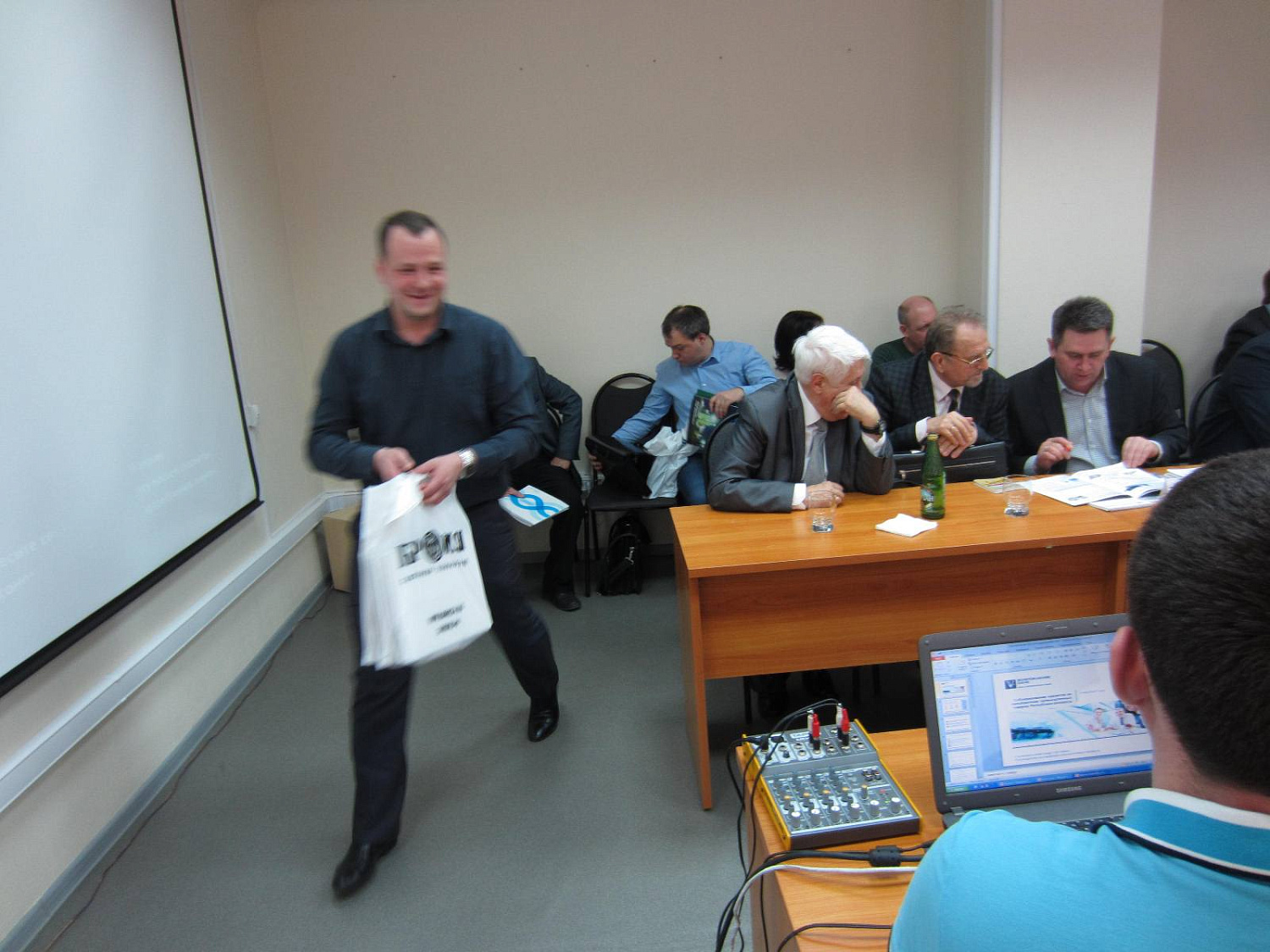 Заседание круглого стола с участием руководителей промышленных предприятий и компаний Витебской и Волгоградской области