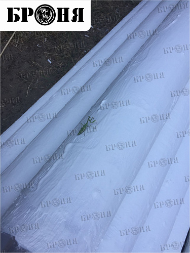 Thermal insulation Bronya on the heating pipeline of the Volgograd State Socio-Pedagogical University (photo)