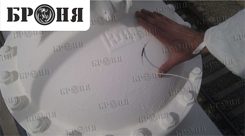 The application of the thermal insulation of Bronya on the steel gate valve of steam line, ZAO "TAMANNEFTEGAS" in the Krasnodar Krai (photo)