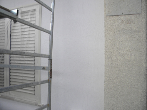 Броня Фасад НГ на фасаде виллы коммуны Кастильон-Фьорентино, Ареццо, Италия (фото+видео)