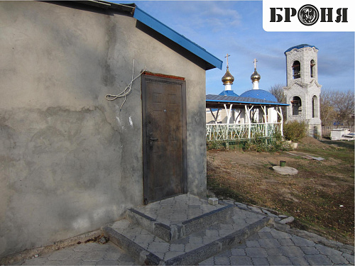 We are pleased to present an example of the use of Bronya at the parish of the Orthodox Church of the Apostles Peter and Paul, in the village of Log, Volgograd region (photo and video)
