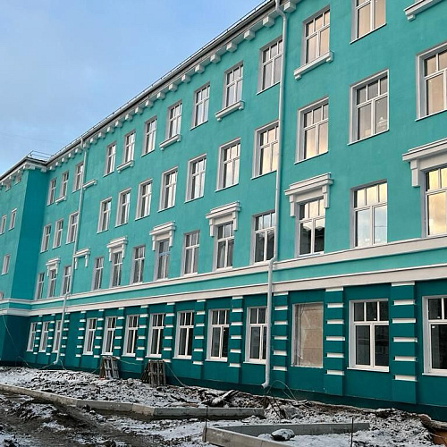 Application of Bronya Facade NF for restoration of the facade of a culturally significant art school in the city of Murmansk (photo)   