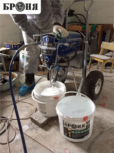 Thermal insulation Bronya during the warming of a private house in Khabarovsk (photo + video)