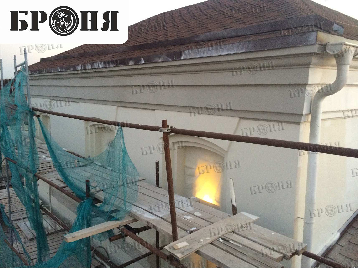 Thermal insulation Bronya on an architecture monument - Bonotel hotel in Astrakhan