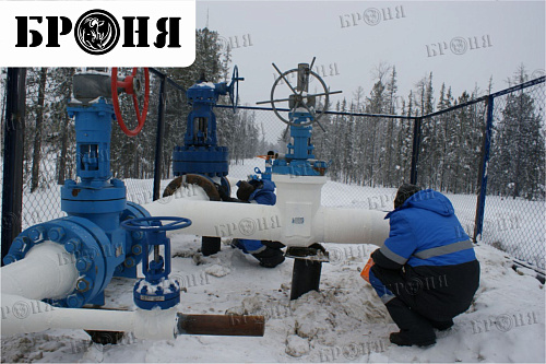 Thermal insulation Bronya with the isolation of the nodes of the oil pipeline of JSC Gazpromneft-NNG, Noyabrsk (photo)