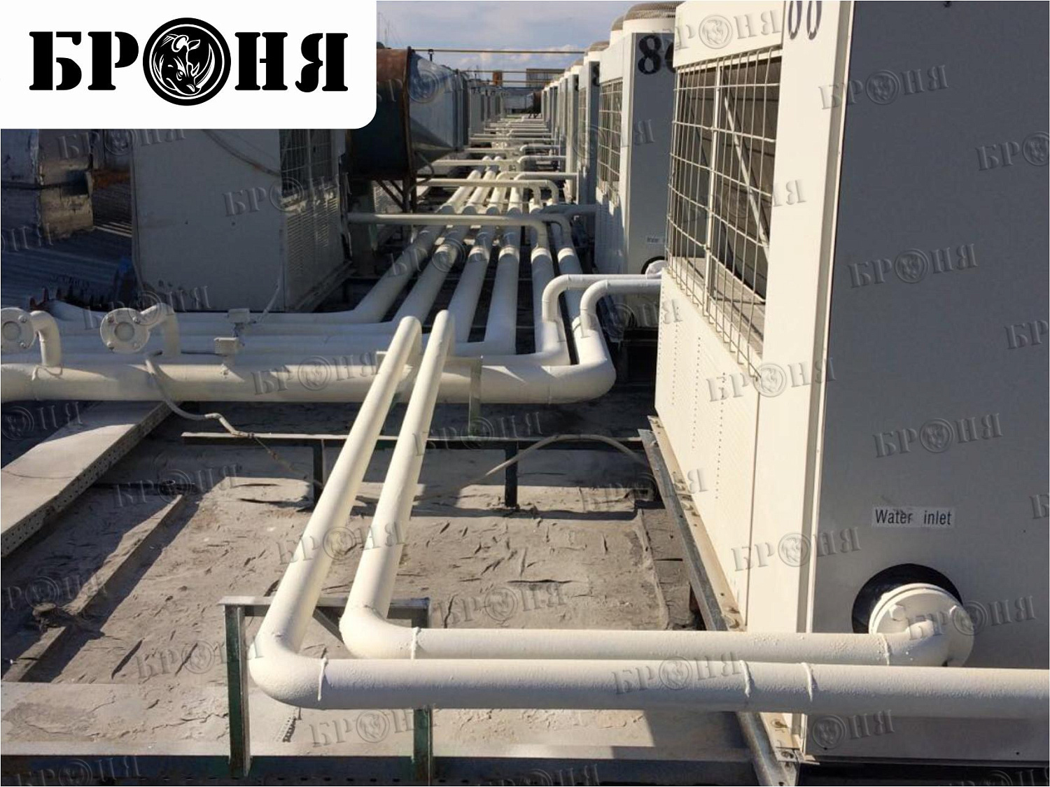 Astrakhan, chiller pipeline of the air conditioning system at the "Alimpic" shopping center