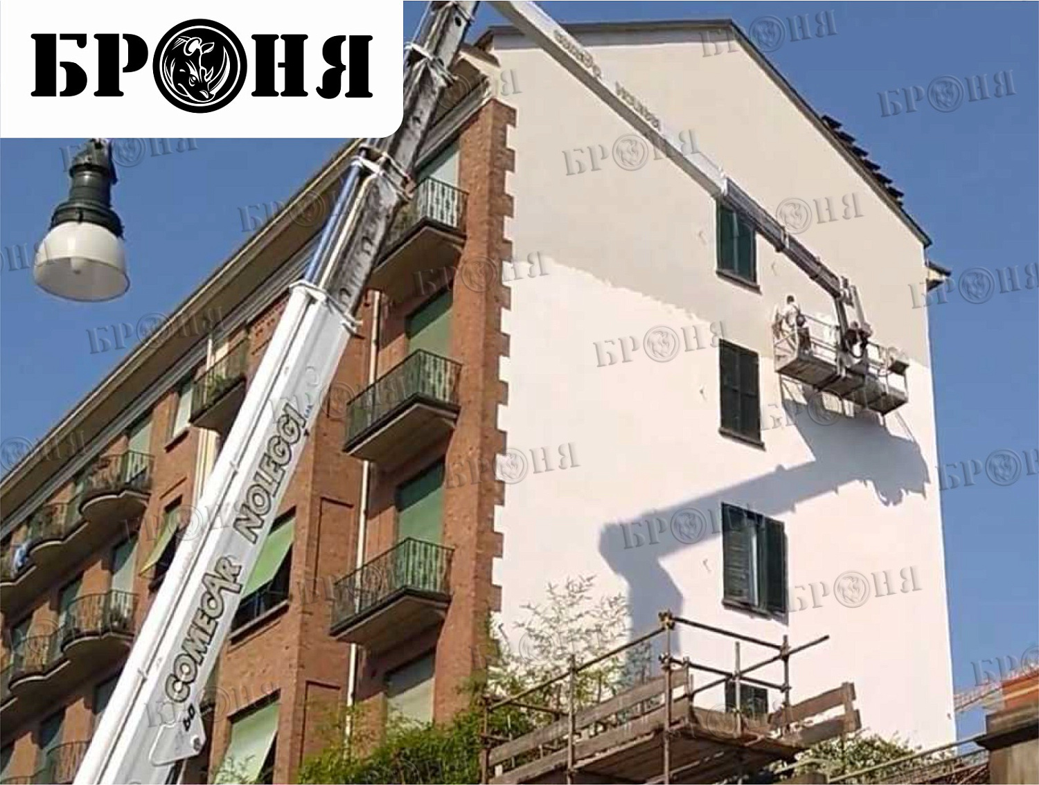 Very cool! Complex application of thermal insulation Bronya on a residential building in the center of Turin, Italy (photo)