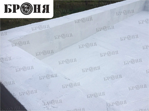 Waterproof insulation Bronya AquaBlock on the roof of the apartment building (Moscow region)