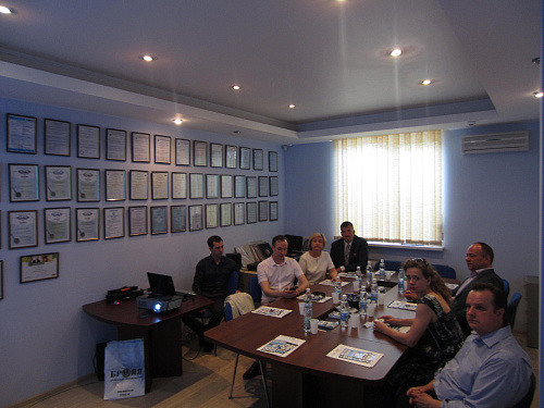 Презентация для делегации немецких бизнесменов в ГК ВИРЦ Броня