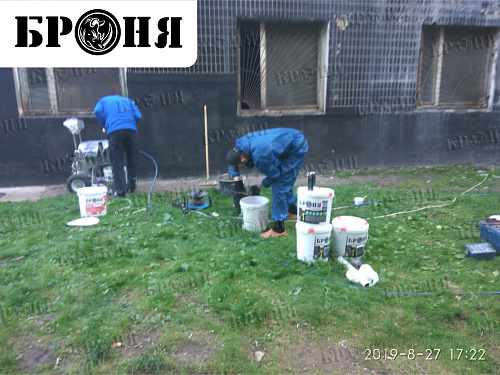 Теплоизоляция Броня Стена при утеплении стены квартиры на 2 этаже жилого дома п. Ржавки, Московская область (фото)