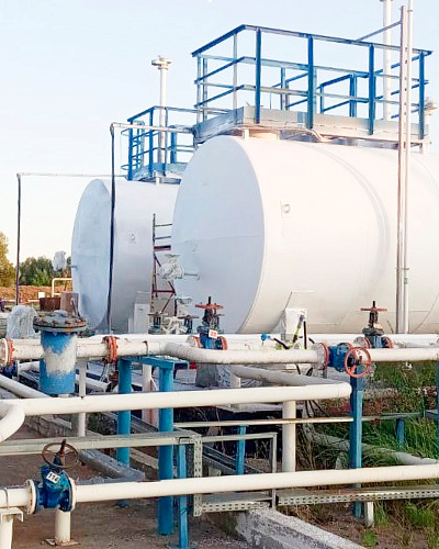 Теплоизоляция цистерн с «Броня Классик НГ» на нефтяном месторождении, Калининградская область (фото, видео)