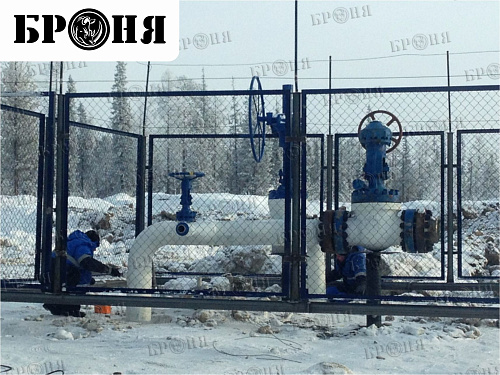 Thermal insulation Bronya with the isolation of the nodes of the oil pipeline of JSC Gazpromneft-NNG, Noyabrsk (photo)