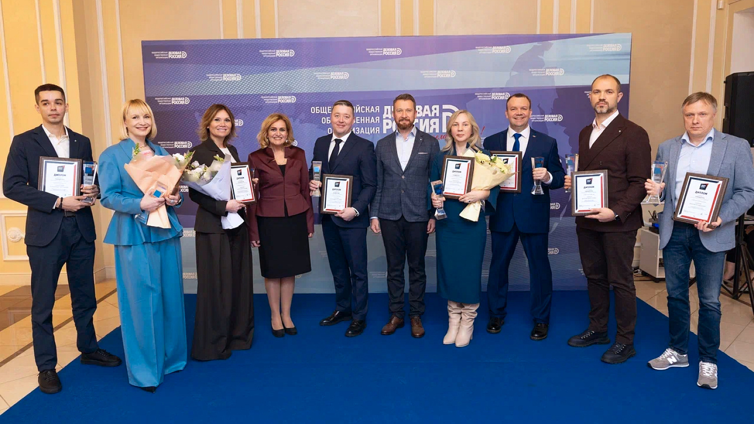 Компания Броня победитель номинации «Экспортер» конкурса «Люди Дела» (фото, диплом, кубок)