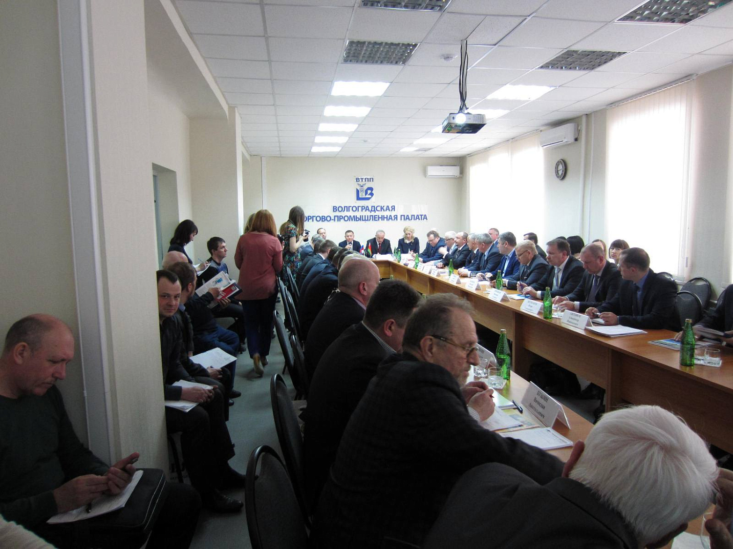 Заседание круглого стола с участием руководителей промышленных предприятий и компаний Витебской и Волгоградской области