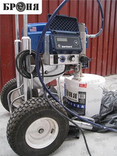 Thermal insulation Broya on the facade and inside the walls of a private house in Hungary (photo)