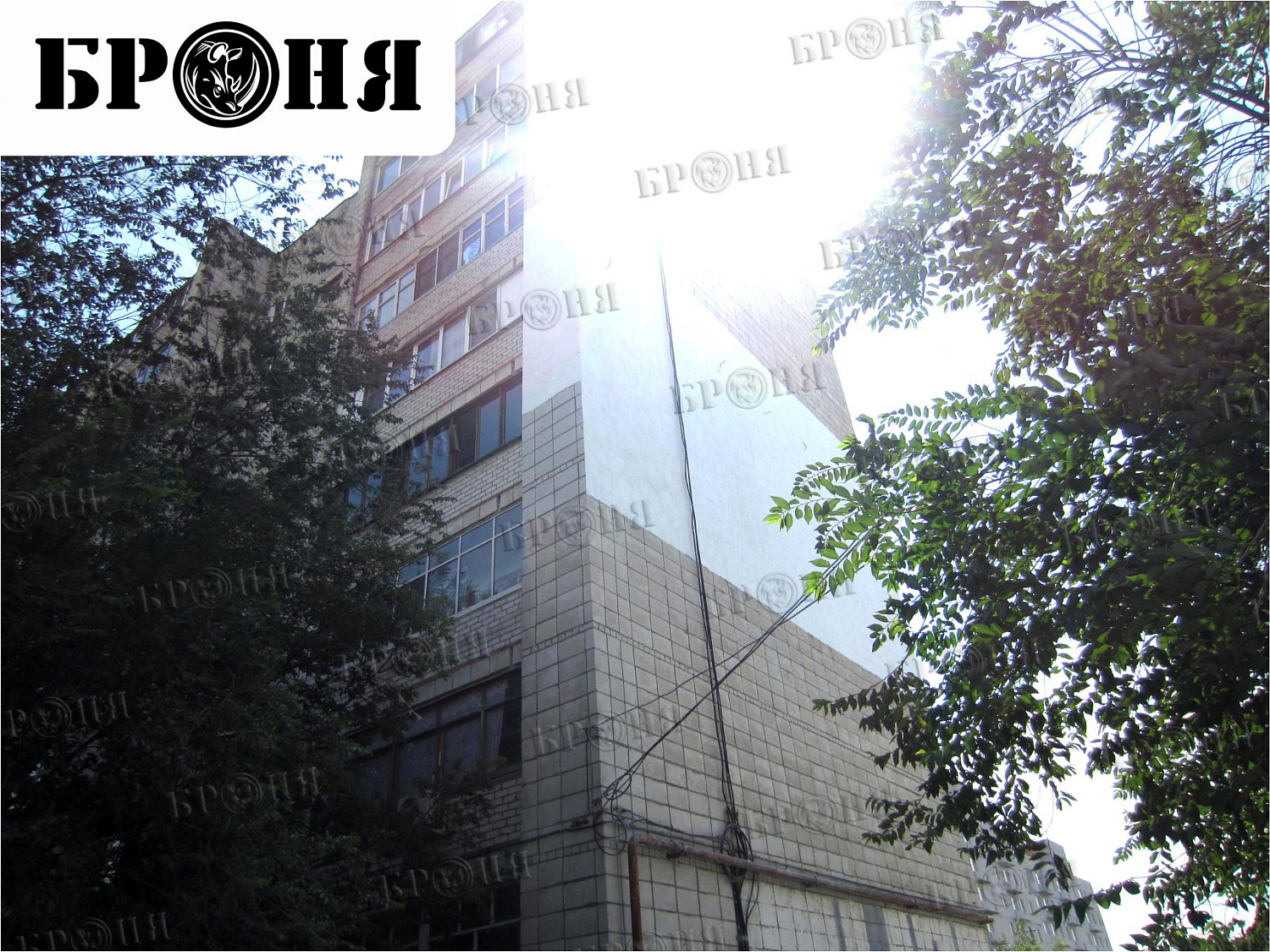 Волгоград, Броня Стена на фасаде девятиэтажного жилого дома