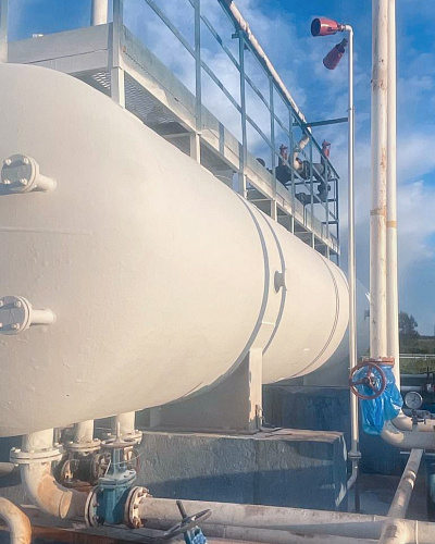 Теплоизоляция сепаратора с «Броня Антикор НГ» + «Броня Классик НГ» на нефтяном месторождении, Калининградская область (фото, видео)