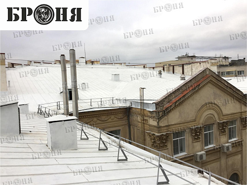 Polymeric Waterproofing Bronya AquaBlock on the roof of the House of Trade Unions, Volgograd (photo)
