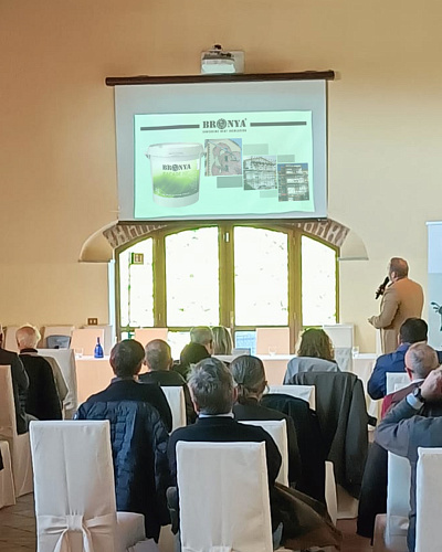 Bronya Italy Shares Experience in Preserving Architectural Heritage at a Seminar for Restorers (Photos)