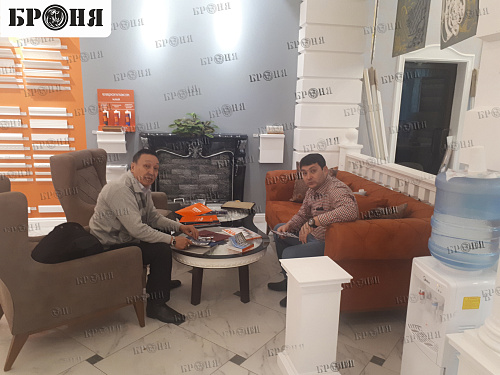 Броня в шоуруме, в городе Нур-Султан