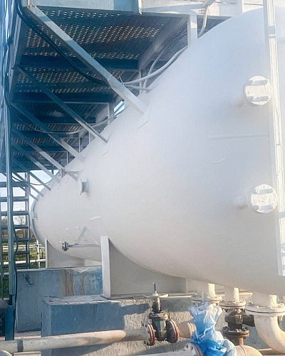 Теплоизоляция сепаратора с «Броня Антикор НГ» + «Броня Классик НГ» на нефтяном месторождении, Калининградская область (фото, видео)