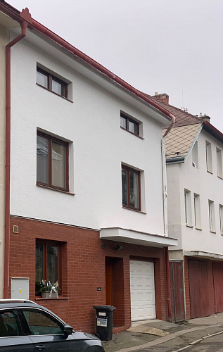 Application of BRONYA Facade NF on the walls inside and outside of old town houses in the city of Chernivtsi, Czech Republic (photo)