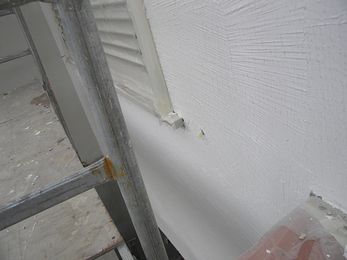 Bronya Facade NF on the facade of a villa in the commune of Castiglion Fiorentino, Arezzo, Italy (photo+video)