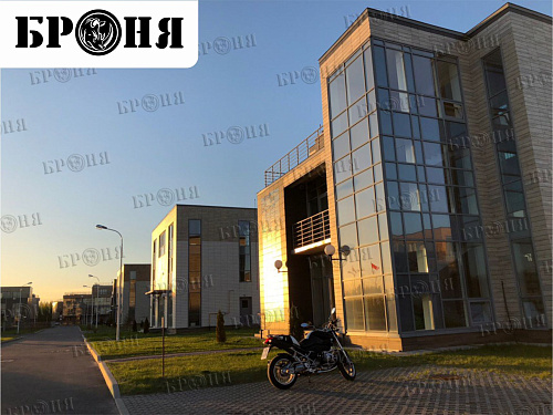 Теплоизоляция Броня при утеплении витражных рам и полов балконов в жилом комплексе «Лахта Парк» г. Санкт-Петербург (фото)