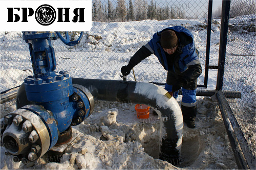 Thermal insulation Bronya with the isolation of the nodes of the oil pipeline of JSC Gazpromneft-NNG, Noyabrsk (photo)
